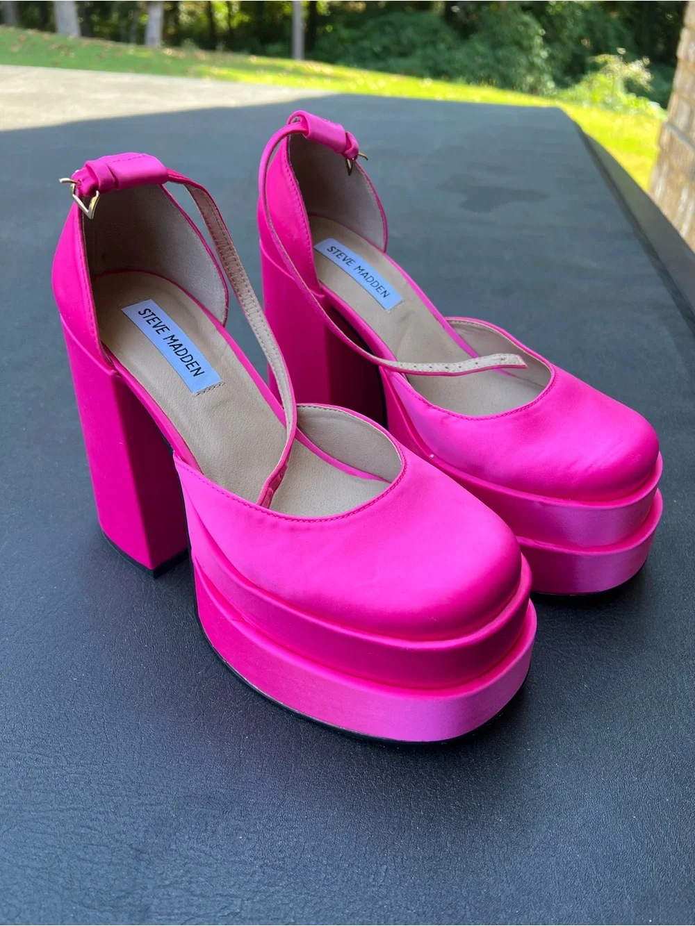 Steve Madden Hot Pink Platform Block Heel Mary Jane Pumps